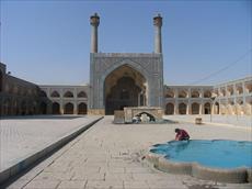 دانلود پاورپوینت (اسلاید) سیر تحول مسجد جامع اصفهان
